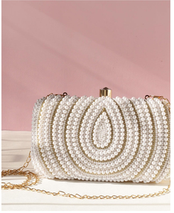 Pochette élégante de luxe écologique et durable ornée de perles, sac à main tendance pour femme, en polyester magnétique, idéal pour mariages et soirées - Product Image 3