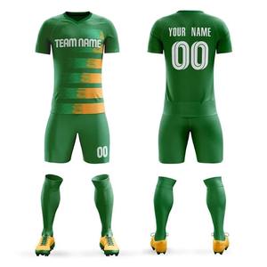 Uniformes de Fútbol Personalizados 2024, Hechos en Fábrica, Transpirables, Resistentes al Viento y al Polvo, de Poliéster, para Entrenamiento Deportivo, con Logotipo Personalizado, Servicio OEM - Product Image 5