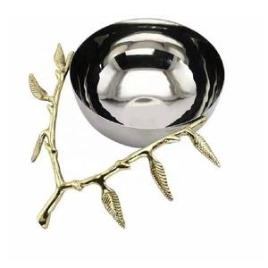 Bol décoratif en forme de fruit, finition or élégante, idéal pour la décoration de table, la table à manger et le style d'intérieur, en provenance d'Inde - Product Image 3