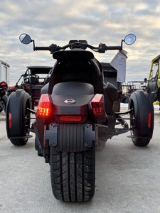 Scooter électrique à trois roues en alliage d'aluminium, moteur sans balais 1000W, batterie au lithium, commande par application, double suspension, autonomie 20Ah 40-60km - Product Image 1