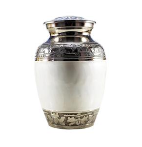 Venta al por mayor de urnas de cremación de estilo Americano negro radiante nuevo diseño cenizas urnas funerarias para adultos hechas en la India - Product Image 5