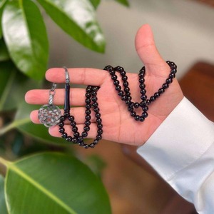 Tasbih en résine naturelle, perles de prière rondes, chapelet islamique, tasbeeh musulman, fabrication artisanale, qualité d'exportation, fabricant indien - Product Image 2