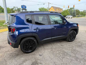 Voiture d'occasion de qualité abordable, Jeep Renegade Sport 2018, conduite à gauche - Product Image 5