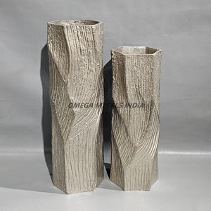 Jarrón de metal blanco moteado de primera calidad con forma curva elegante y acabado brillante suave para decoración moderna del hogar y la Oficina - Product Image 6