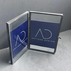 Cadre photo double face, cadre photo de table, design de livre, métal, fer et verre avec finition grise - Product Image 5