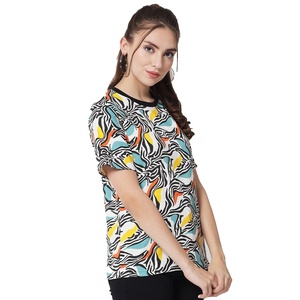 เสื้อยืดสำหรับผู้หญิงเสื้อยืดพิมพ์ลายคุณภาพสูงเสื้อพิมพ์ลายสตรีทแวร์สำหรับผู้หญิง | บริการ OEM - Product Image 2