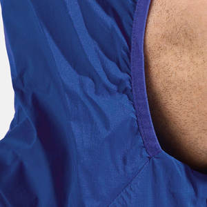 Fabricant professionnel de vêtements pour hommes, ensemble de deux pièces, sweat-shirts à fermeture éclair et shorts, ensemble de shorts coupe-vent sur mesure - Product Image 3