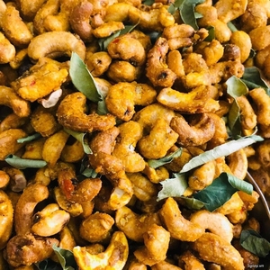 Meilleures ventes de noix de cajou grillées à l'ail, chili et feuilles de citron vert Snacks délicieux origine Vietnam - Product Image 2