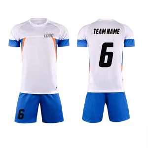 Ensemble d'uniformes de football personnalisés pour hommes Maillot de football personnalisé avec vêtements de football personnalisables par sublimation - Product Image 1