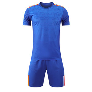Camiseta de Fútbol Mavic Sports Personalizable al por Mayor, de Secado Rápido, Transpirable, Ligera, de Poliéster, con Estampado Digital, Manga Corta - Product Image 1