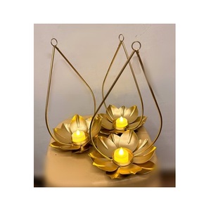 Meilleur bougeoir en fer en gros fait à la main écologique portable activités religieuses bougie pilier support fabricant nouveau - Product Image 1