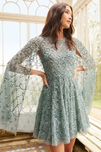 Robe de bal longueur thé de haute qualité avec col rond profond coupe personnalisée et perles pailletées évasées taille naturelle élégante pour les femmes - Product Image 2