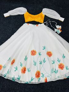 Diseñador nupcial Haldi especial Lehnga Choli para ropa de fiesta Impresión digital multicolor boda Lehenga Choli para mujer al por mayor - Product Image 4