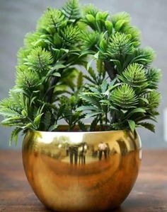 New Hot Selling Gold silver Metal Planter pot for Home Decor Living Space Plant Pot for Indoor Festive Gift Home Balcony Decor - Product Image 1