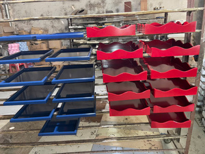 Vente en gros en usine de plateau rond en bois laqué meilleure vente de plateaux de service rectangulaires de couleur métallique or fabriqués à la main au Vietnam - Product Image 5