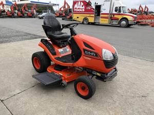 Cortadora de césped Kubota G261, eficiente y confiable, ideal para un corte preciso y tareas de mantenimiento del césped. - Product Image 4