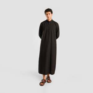 Dyniq Black <b>Thobe</b> with Long Sleeves Made From Cotton - Product Image 2