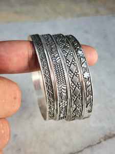 Sterling <b>Silver</b> Plated 4 of Set Flower Texture Vintage Bahamian <b>Bangle</b> Stackable <b>Bracelet</b> For Women Fashion Jewelry Wholesale - Product Image 2