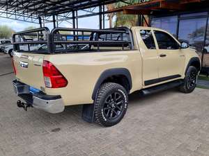 ใช้แล้ว LHD/RHD 2022 T O Y O T A HILUX 2.4GD-6 Xtra CAB Raider - Product Image 4