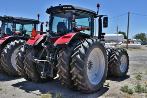 รถแทรกเตอร์ฟาร์ม Massey Ferguson 8S.305 กำลัง 210 แรงม้า ขับเคลื่อน 4 ล้อ สีแดง ระบบเกียร์ขับเคลื่อน ประสิทธิภาพสูง - Product Image 4