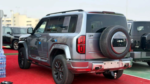 รถยนต์ใหม่เอี่ยมปี 2025 BYD Leo Pard 5 Ultra SUV 699 แรงม้า 4 สูบ ไฮบริด 1999 ซีซี เกียร์อัตโนมัติ พวงมาลัยซ้าย - Product Image 3