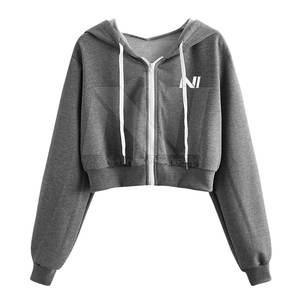 เสื้อครอปฮู้ดผ้าแคนวาสแบบสวมใส่สบายสำหรับผู้หญิง  ขายส่ง OEM  โลโก้ด้านหน้า  ระบายอากาศได้ดี  มีซับใน  เหมาะสำหรับฤดูหนาวและฤดูใบไม้ร่วง - Product Image 1