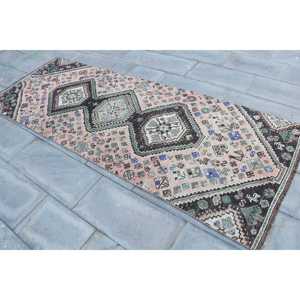 Turkish <b>Runner</b> <b>Rug</b>, 3.3x8.9 ft Vintage <b>Rug</b>, Pink Wool <b>Rug</b> - Product Image 2