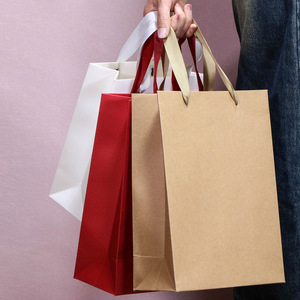 Bolsa de papel Kraft, ventana transparente reciclable, diseño de lujo personalizado, Asa de cuerda de algodón segura para alimentos, bolsa blanca de fondo plano de ocho lados - Product Image 1