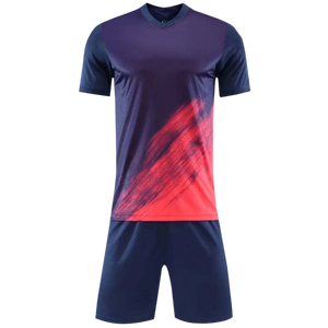 Uniforme de Fútbol Personalizado de Alta Calidad, Transpirable para Verano, 100% Poliéster, Secado Rápido, Jersey y Pantalones Cortos Sublimados - Product Image 3