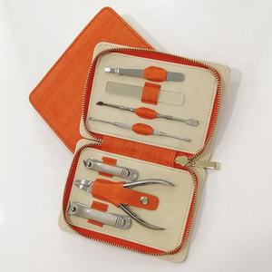 Juego de Manicura y Pedicura 7 en 1 de Acero Inoxidable Premium con Caja de Regalo, Logotipo Personalizado, Herramientas Profesionales para Técnicos de Uñas - Product Image 2