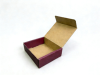 Boîte en carton ondulé bordeaux avec logo personnalisé, emballage de qualité supérieure, couleur unie, livraison rapide et extra résistante