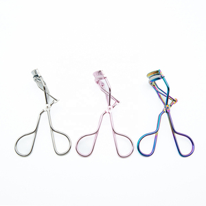 Recourbe-cils jetable moderne avec logo personnalisé, couleur personnalisée, outil de maquillage de haute qualité, poignée confortable, acier inoxydable - Product Image 5