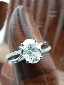 Bague de fiançailles et de mariage pour femme en or 14k/18k avec diamant de laboratoire taillé 2 carats, certifiée IGI, tendance pour fêtes et anniversaires - Product Image 6