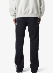 Pantalones de chándal acampanados de corte holgado para hombre, ropa informal con logotipo impreso DTG personalizado, pantalones de chándal transpirables de lana de Algodón 100% con bloques de color para hombre - Product Image 4