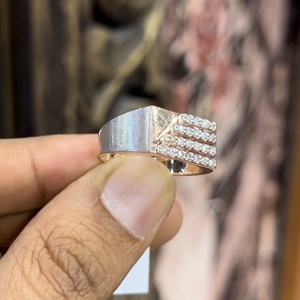 Bague en diamant naturel pour homme en or massif 14K faite à la main en blanc jaune certifiée par un tiers pour un usage quotidien, cadeau de fiançailles de mariage - Product Image 6