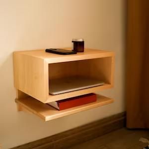 Support mural de chevet en bois massif |   Artisanat fait main |   Vente en gros - Product Image 2