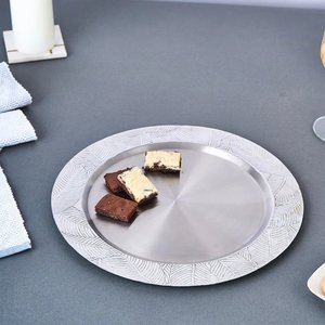 Placa de cargador de Metal chapado en oro brillante, forma redonda martillada para platos de cena de Mesa para el hogar y la boda - Product Image 4