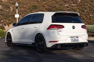 SUPER CLEAN 2023 COCHE DEPORTIVO EURO IV AUTOMÁTICO CUERO Llantas de Aleación de Aluminio R18 Cámara Trasera 360 - Product Image 3