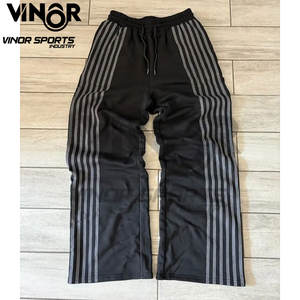 ชุดสเวตเตอร์มีฮู้ดปักลายทางมีซิปชุดฮิปฮอปสองชิ้นสำหรับผู้ชายเสื้อสเวตเชิ้ตขนาดใหญ่กางเกงลำลองอินเทรนด์ - Product Image 3