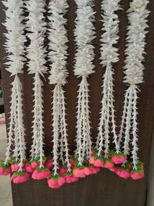 พวงมาลัยจัสมินแฮนด์เมดพร้อมเชือก tuberose และ runuculus Flower Bunche สำหรับการตกแต่งงานแต่งงานและงานปาร์ตี้ในงานเทศกาลทั้งหมด - Product Image 5