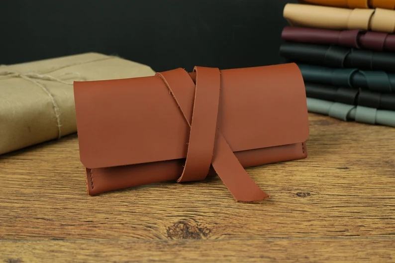 สีน้ำตาล