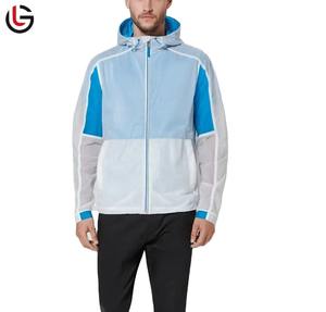 เสื้อแจ็คเก็ตกันลมผู้ชายแบบกันน้ำ รุ่นสตรีทแฟชั่น สำหรับกิจกรรมกลางแจ้ง มีฮู้ด คอตั้ง น้ำหนักเบา ระบายอากาศได้ดี เป็นมิตรกับสิ่งแวดล้อม - Product Image 2