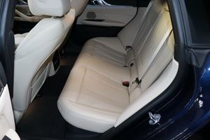 รถสปอร์ตไฟฟ้า I4 B-MW ใช้แล้วสะอาดสินค้าพร้อมส่งถึงประตูบ้าน - Product Image 2