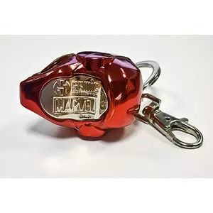 Llavero con Casco de Iron Man de Marvel, Material Duradero de Metal y Goma - Product Image 3