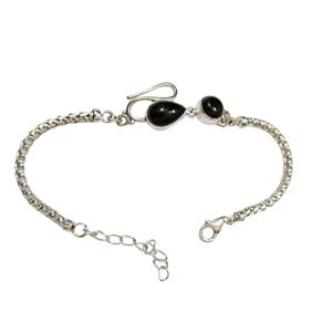 Pulsera Navya Craft de Plata de Ley 925 Hecha a Mano de 7.0 Pulgadas con Diseño de Gato de Ónix Negro en Forma de Animal - Product Image 1