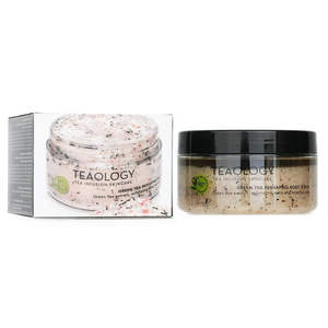 Exfoliante Corporal Reafirmante de Té Verde TEAOLOGY para Piel Seca con Vitamina C, Aloe Vera, Manteca de Karité, Hierbas y Coco, Vegano, Blanqueador y Limpiador - Product Image 2