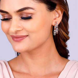 ต่างหูทรงหยดน้ำสีโรสโกลด์สง่างามของ anushka-เครื่องประดับแฟชั่นที่โดดเด่น - Product Image 2