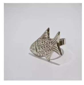 Servilletero en forma de par de aluminio para decoración de bodas y eventos Nuevo servilletero de metal Nuevo estilo Último servilletero - Product Image 2
