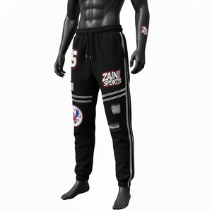 กางเกงจ็อกเกอร์ผู้ชายทรงโอเวอร์ไซส์ ผ้าฝ้ายพรีเมียมเนื้อฟลีซ สีดำ แต่งแถบสีดำ พร้อมปักลายปักโลโก้ตามสั่ง - Product Image 4