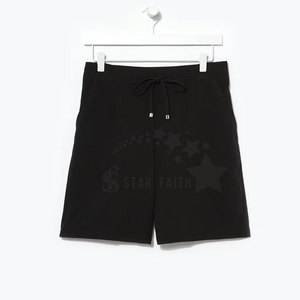 Pantalones cortos personalizados de cintura alta para mujer, mezcla de algodón transpirable, ajustados y ligeros para uso diario, OEM disponible - Product Image 4